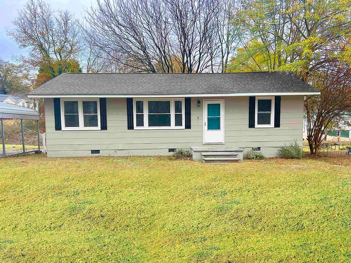 Primary listing photo