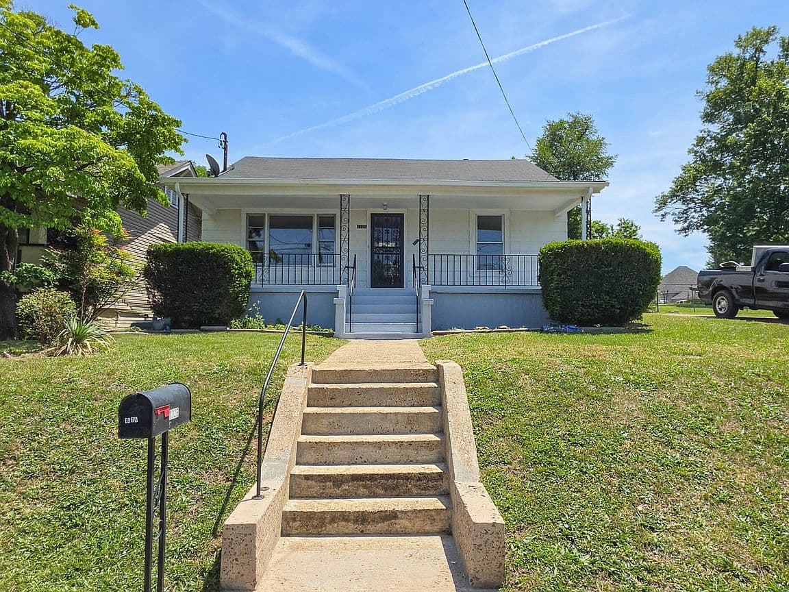 Primary listing photo
