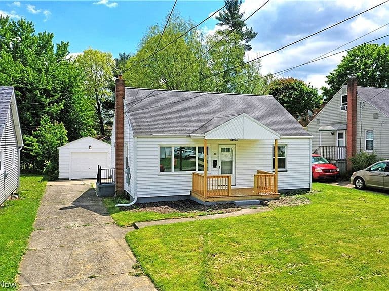 Listing photo 3