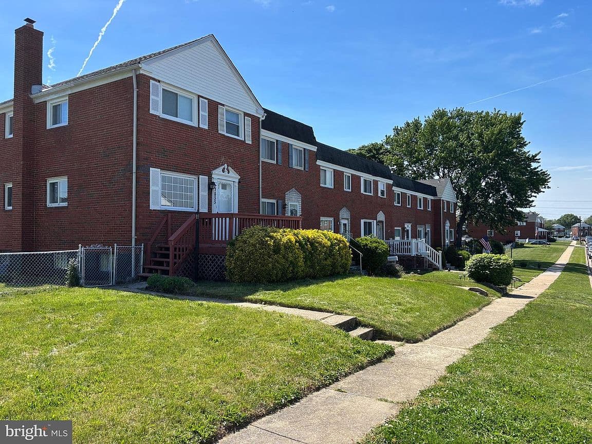 Primary listing photo