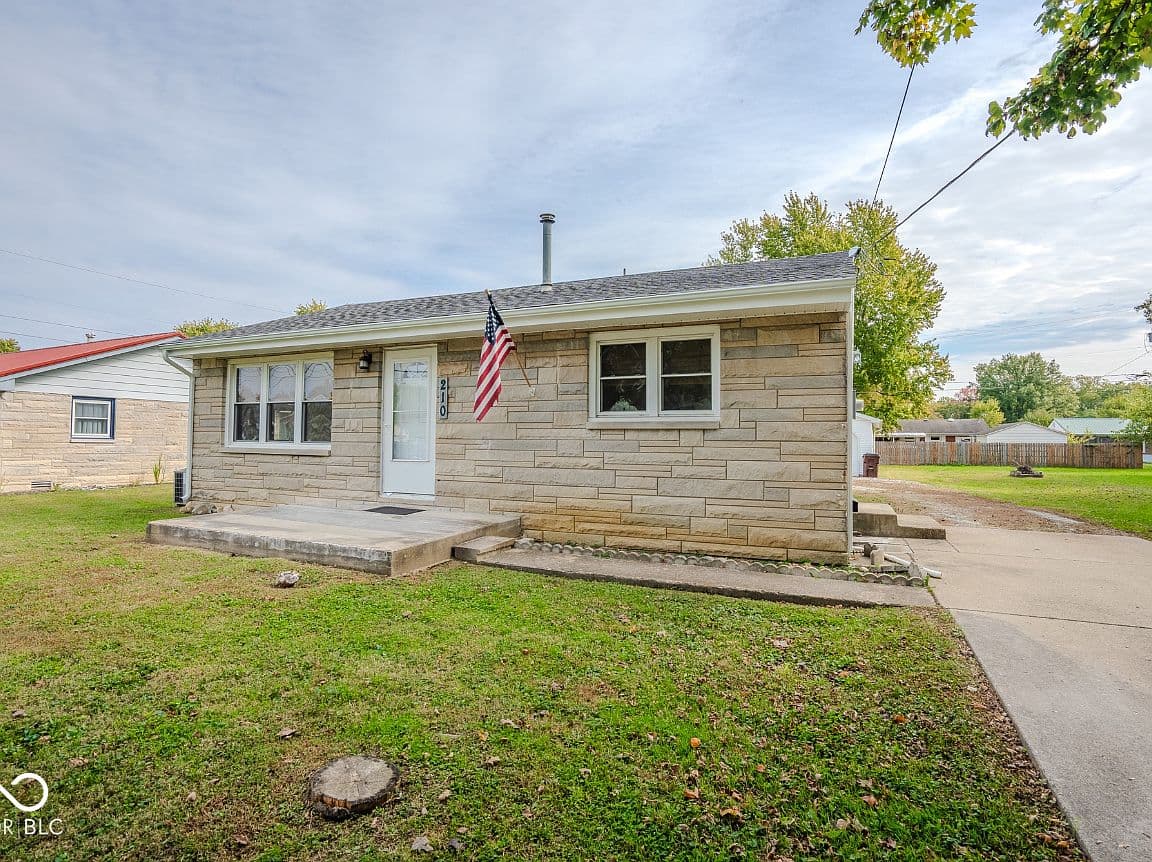 Primary listing photo