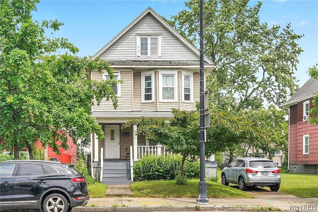 Primary listing photo