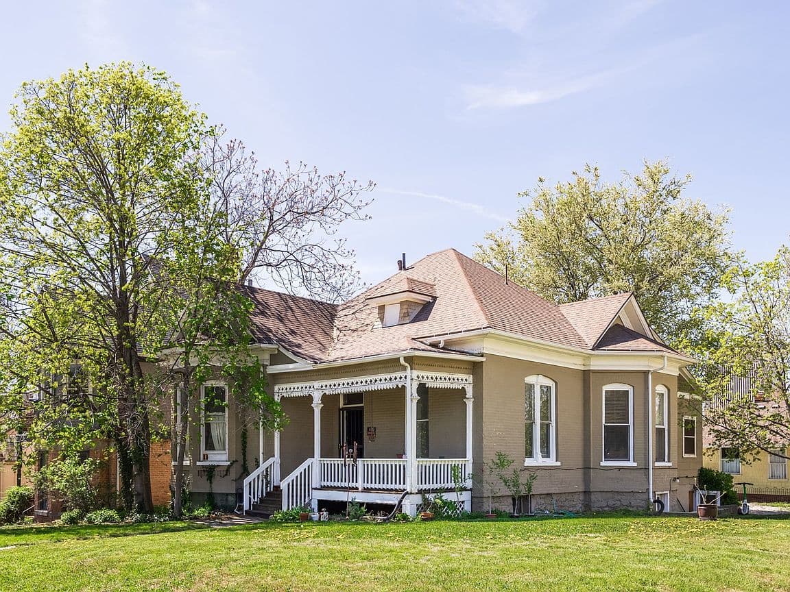 Primary listing photo