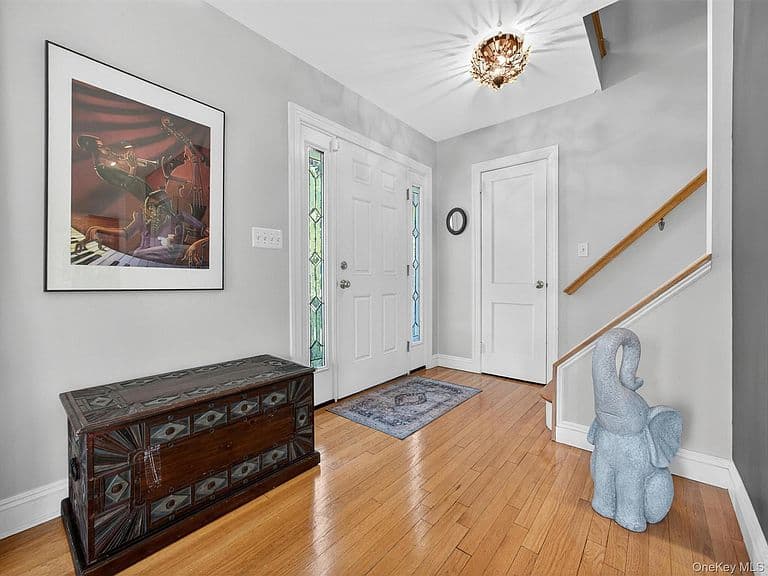 Listing photo 4