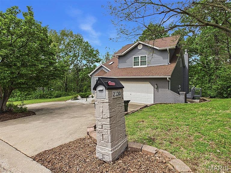 Listing photo 5