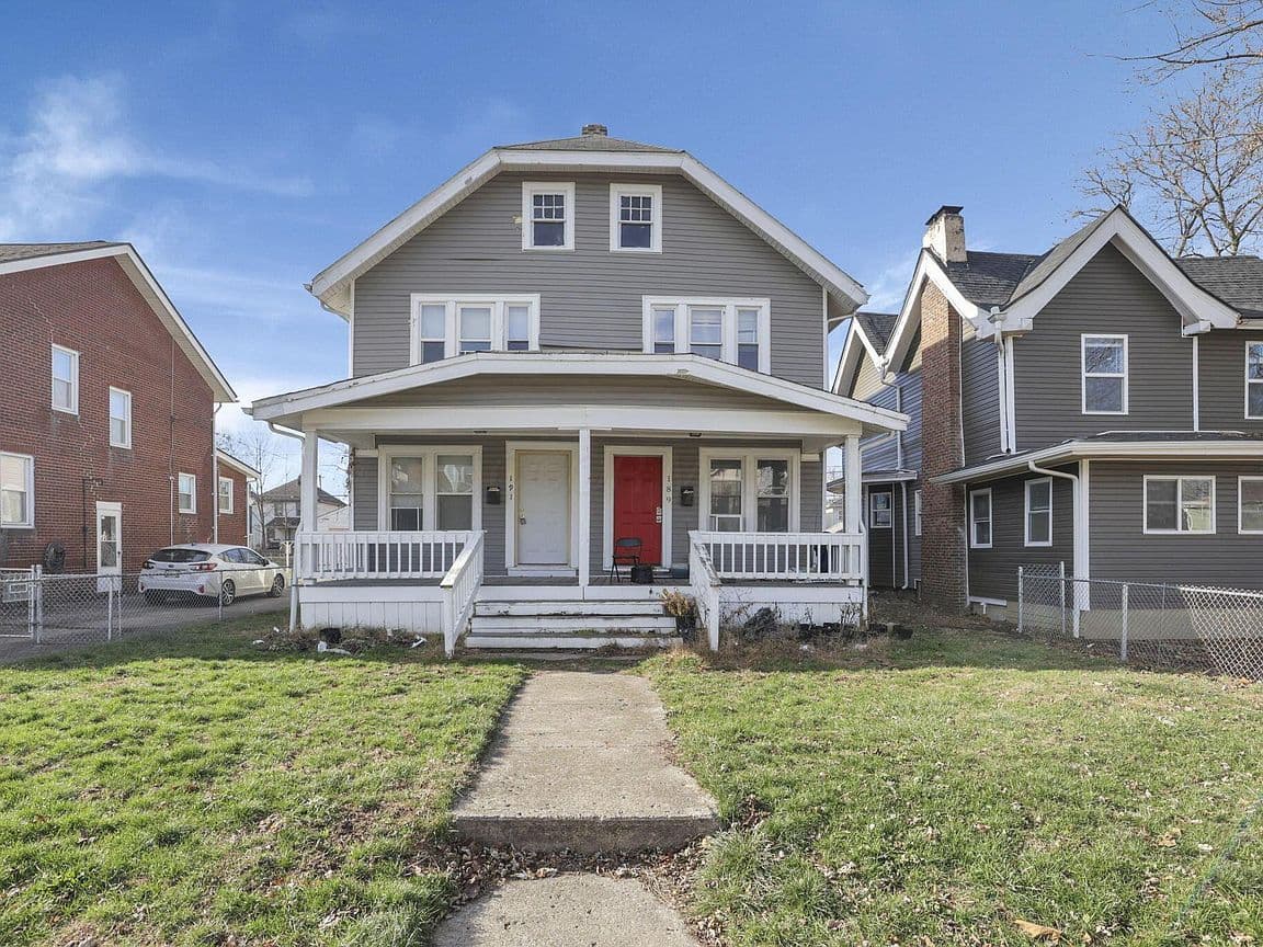 Primary listing photo