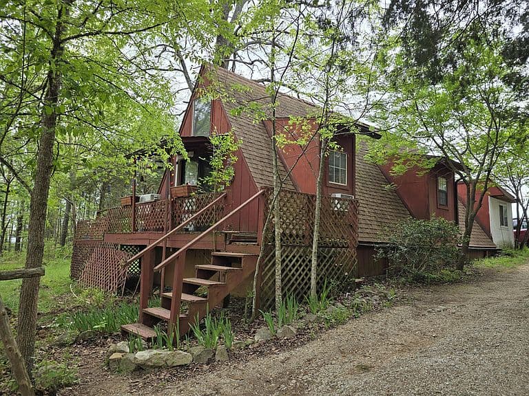 Listing photo