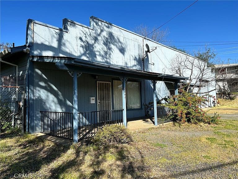 Listing photo