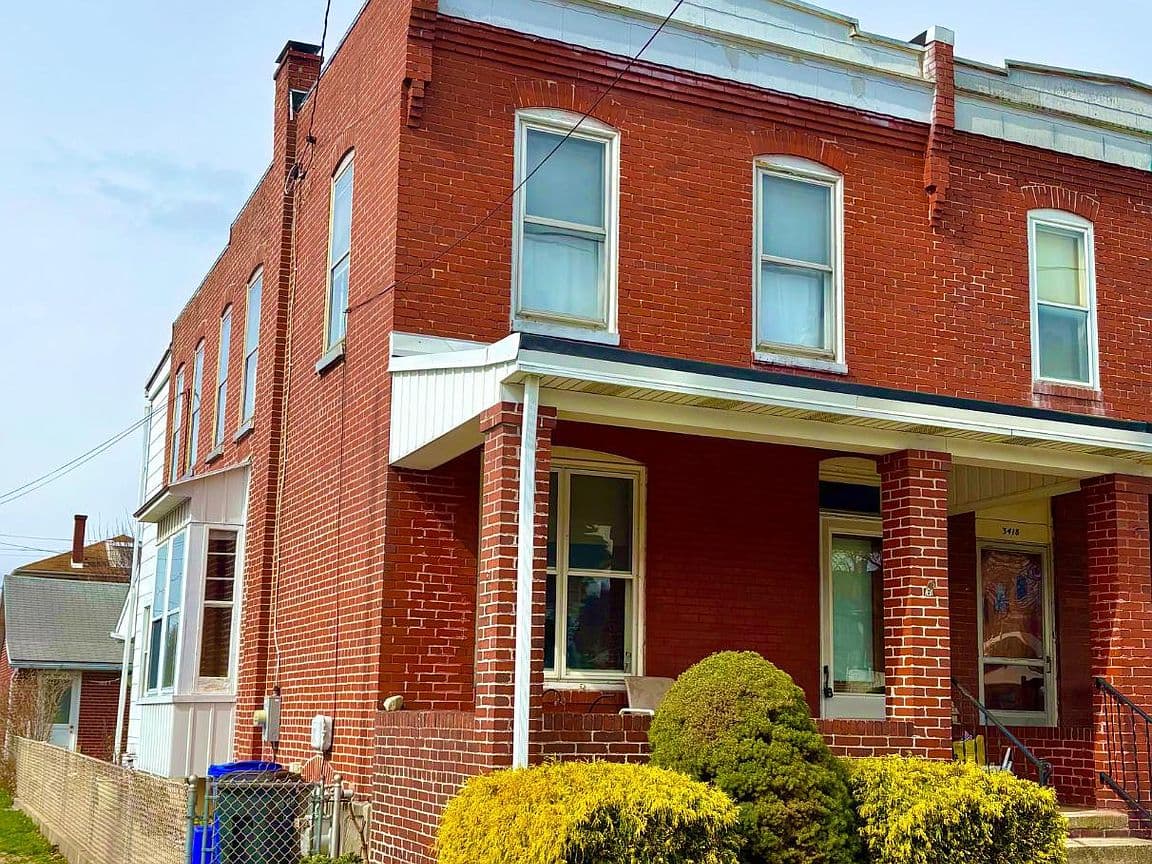 Primary listing photo