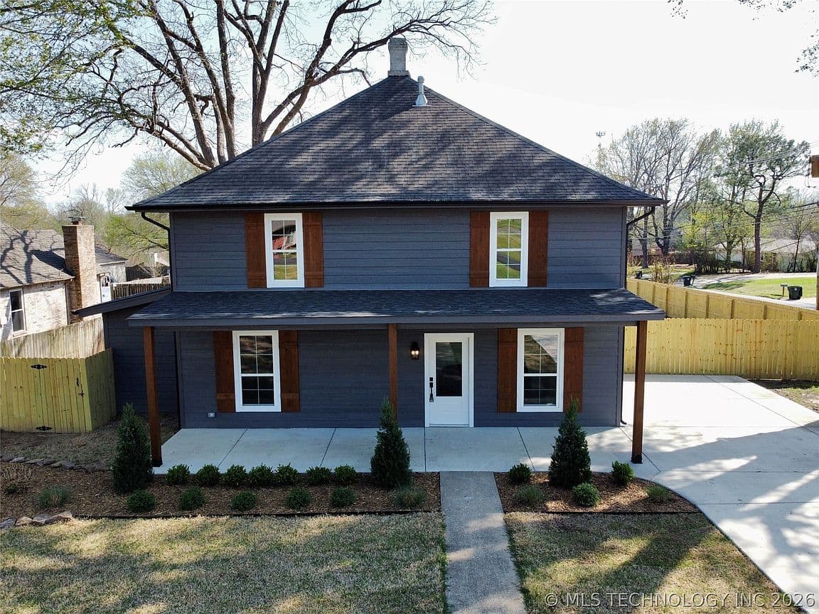 Primary listing photo