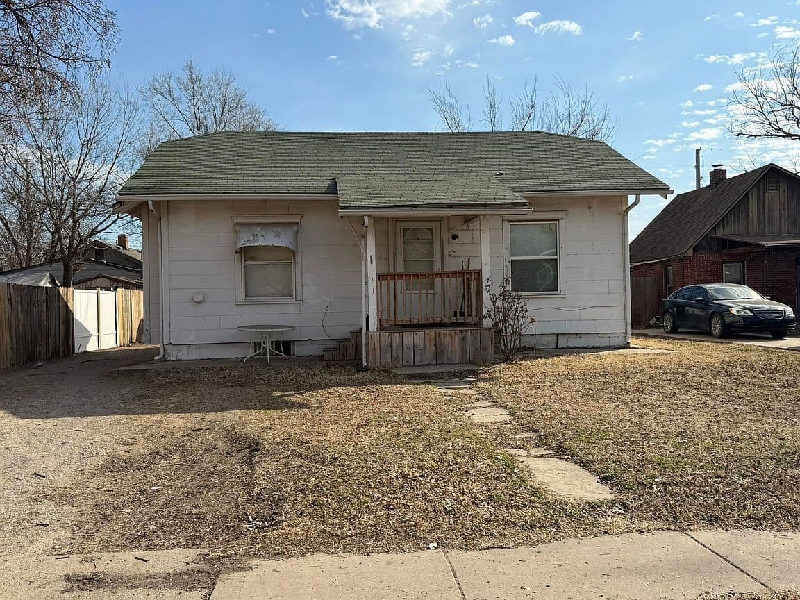 Primary listing photo