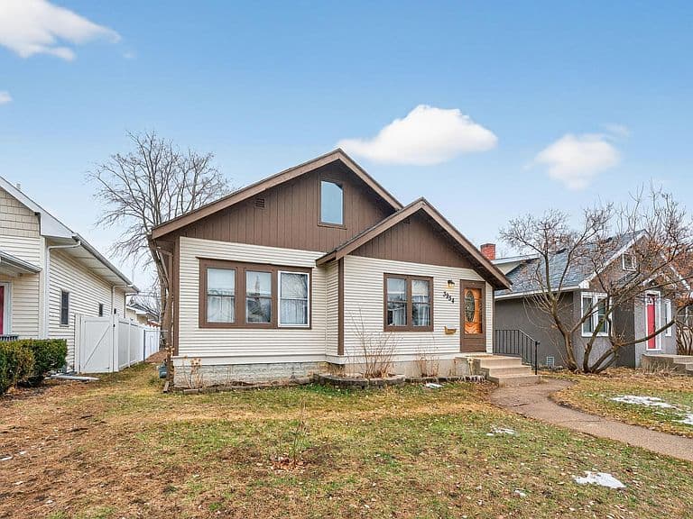 Listing photo 5