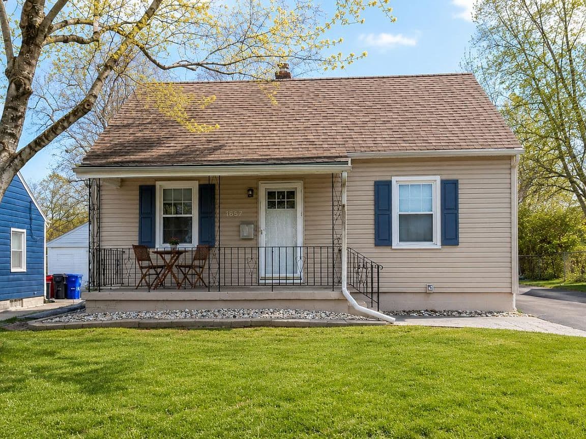 Primary listing photo