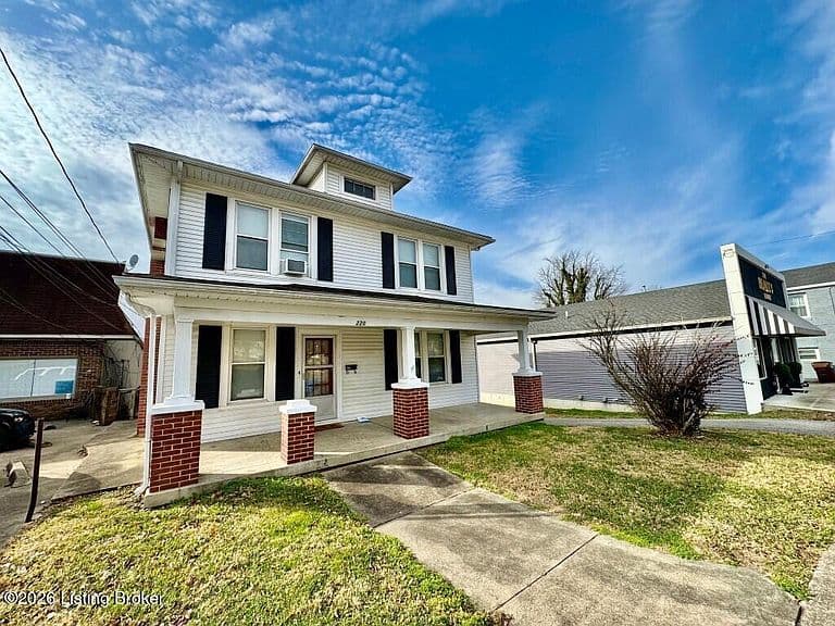 Listing photo 2