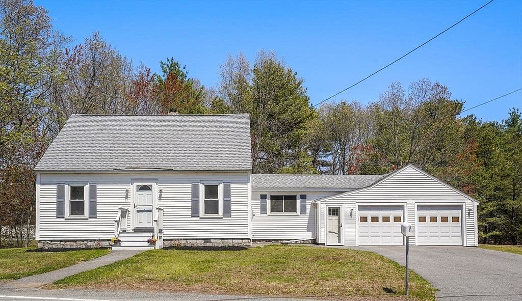 Primary listing photo