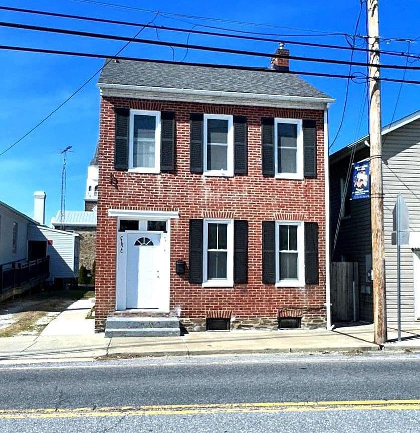 Primary listing photo