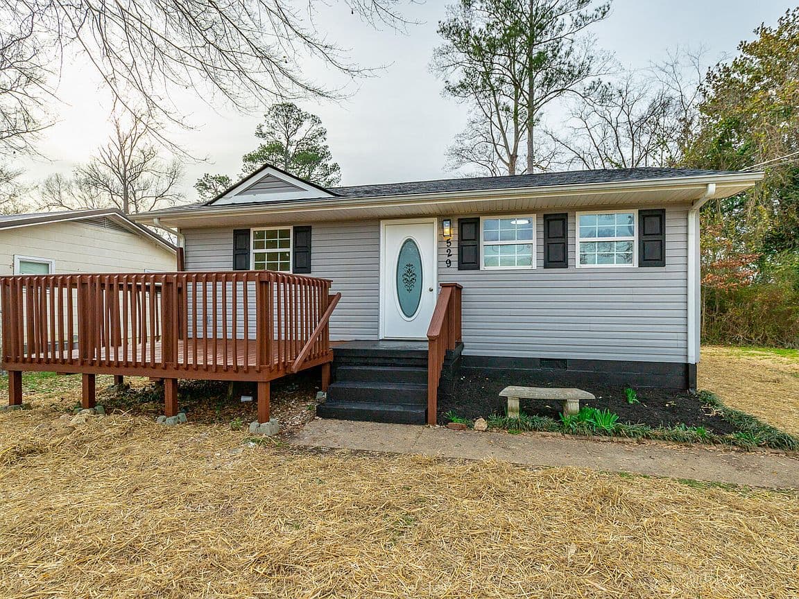 Primary listing photo