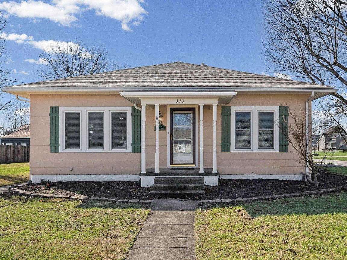 Primary listing photo