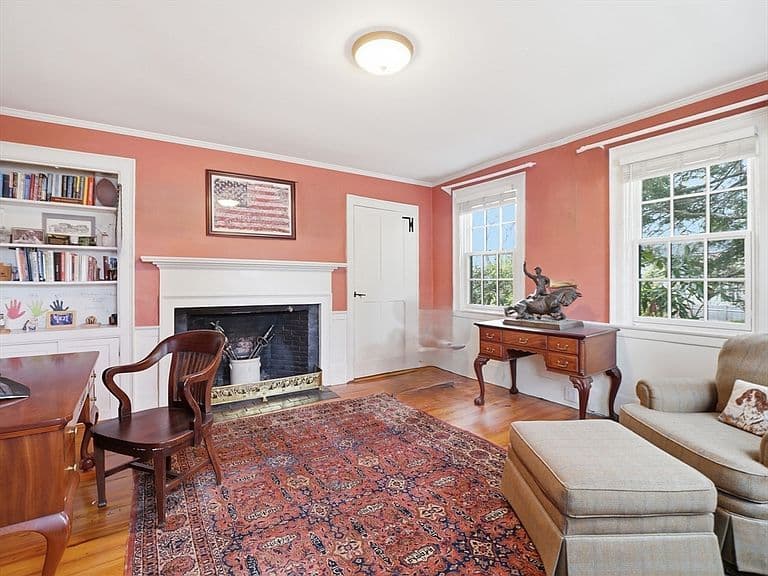 Listing photo 5
