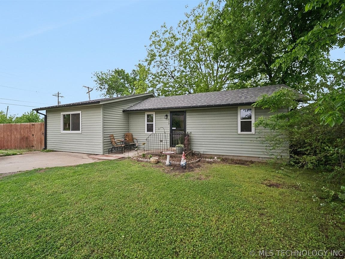 Primary listing photo