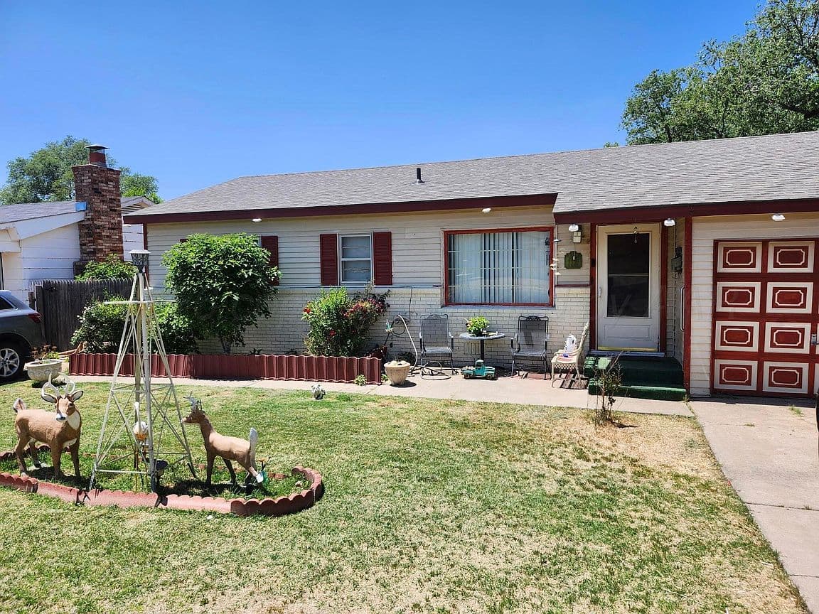 Primary listing photo