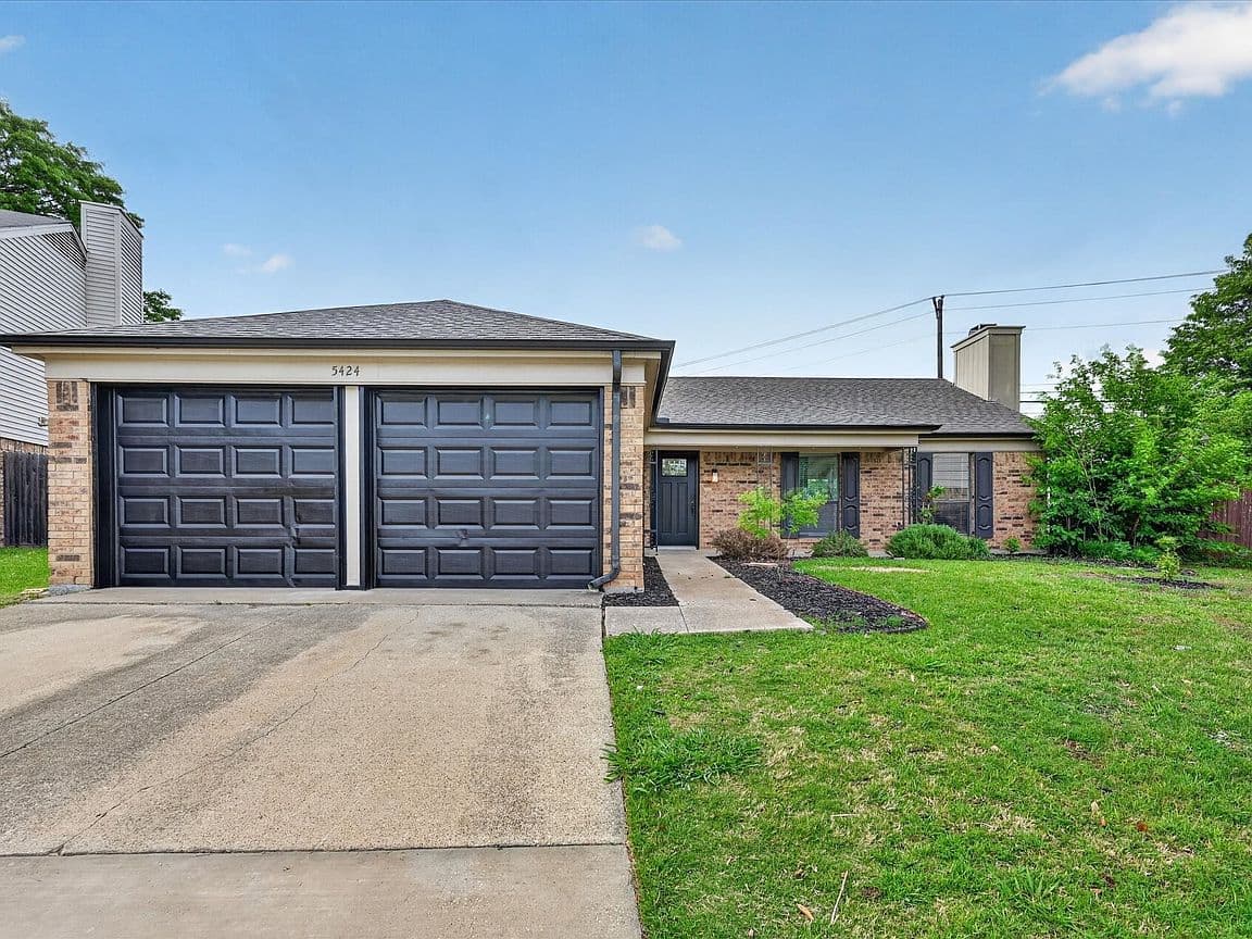 Primary listing photo