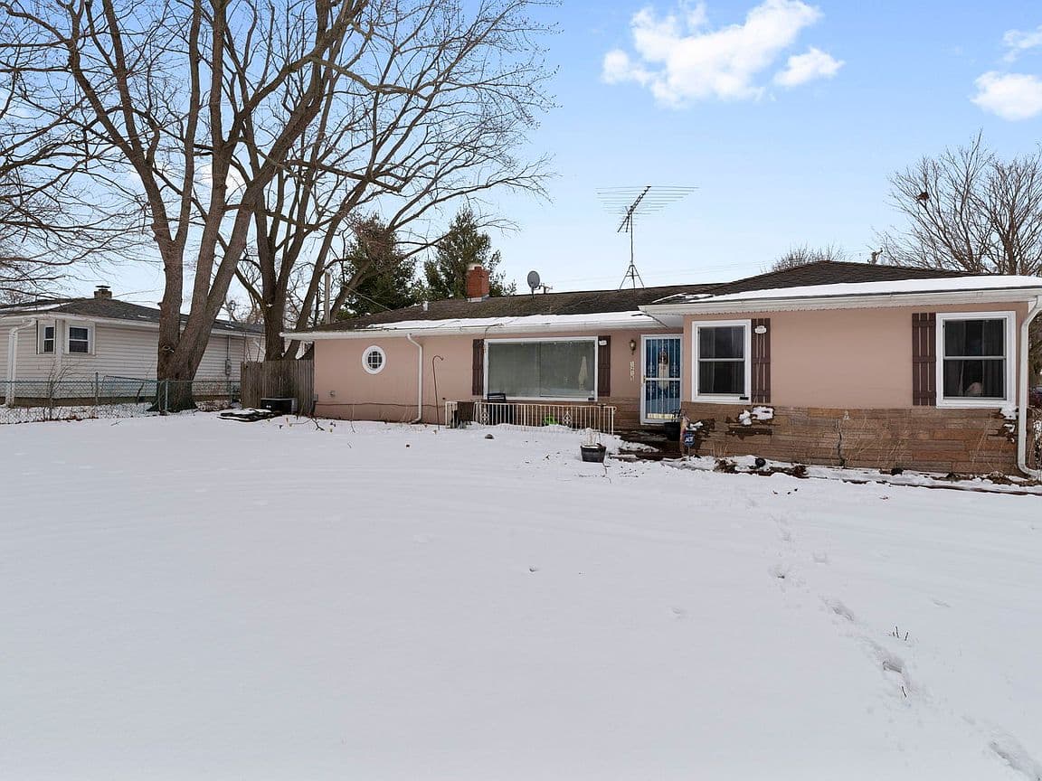 Primary listing photo
