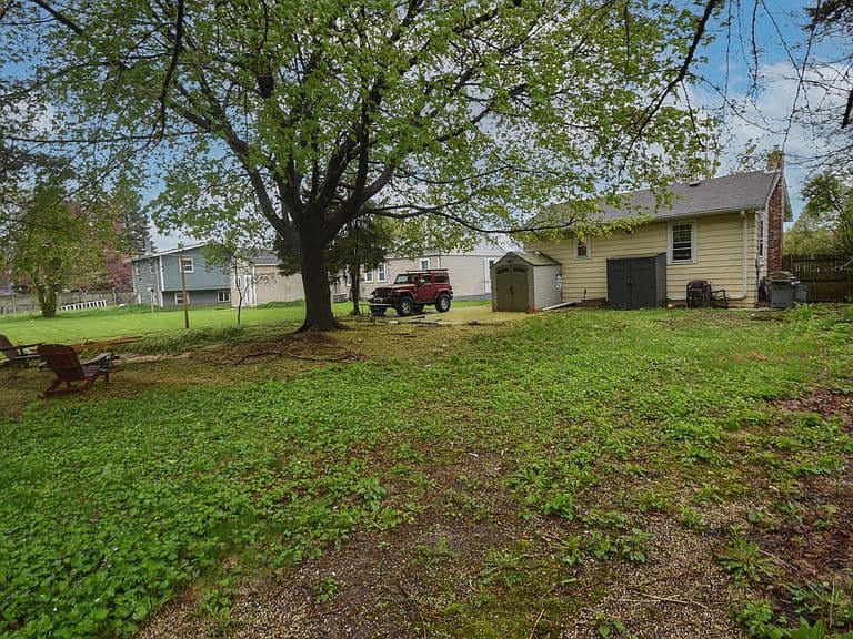 Listing photo 4