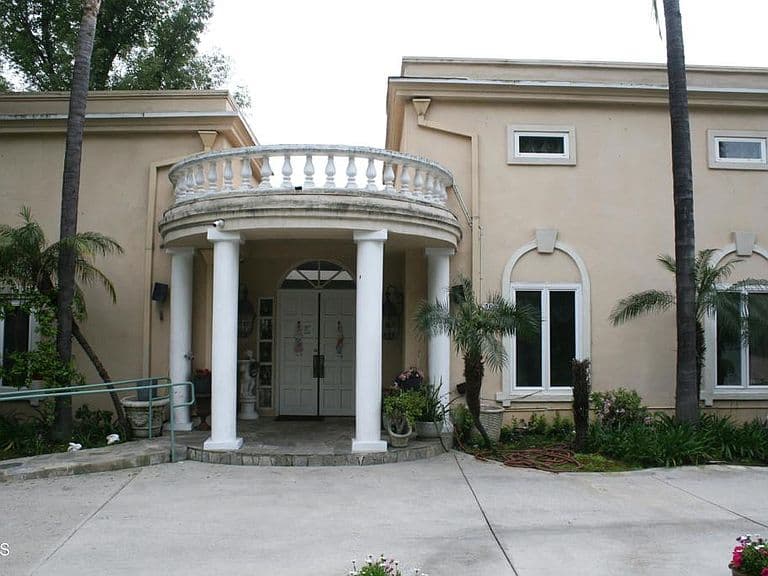 Listing photo