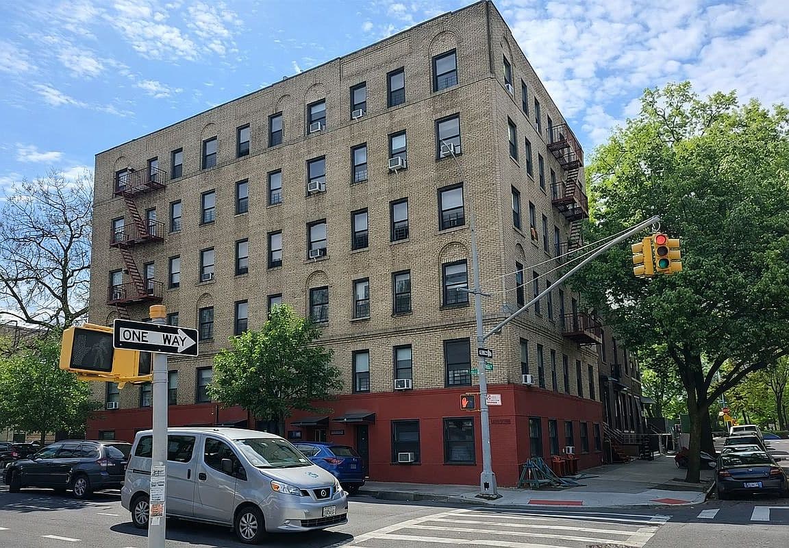 Primary listing photo
