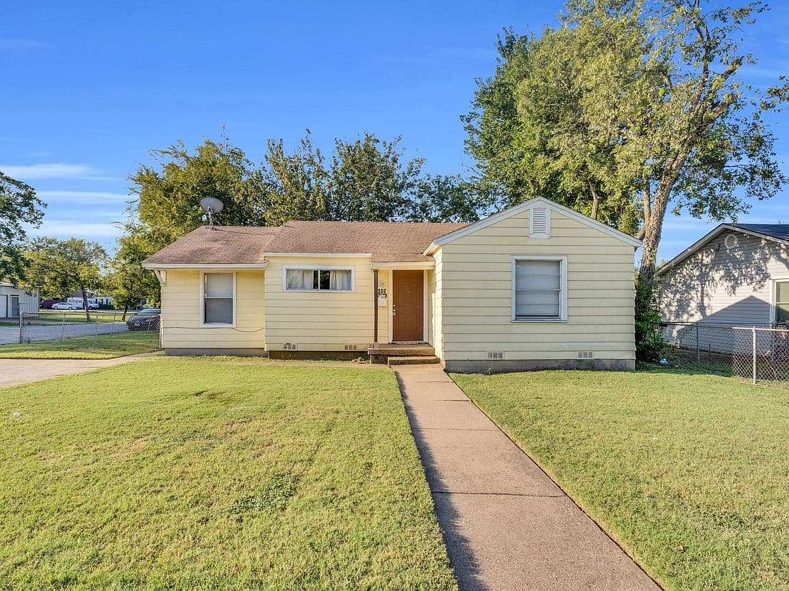 Primary listing photo