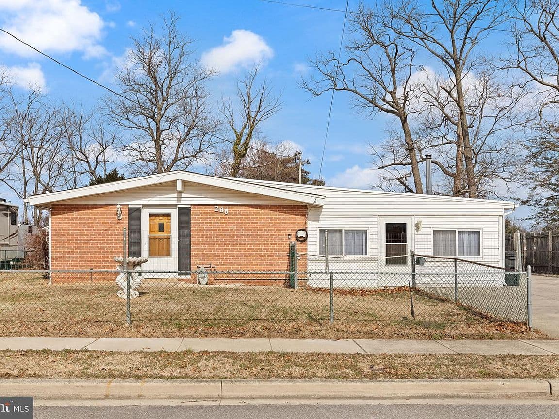 Primary listing photo
