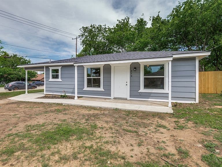 Listing photo 5