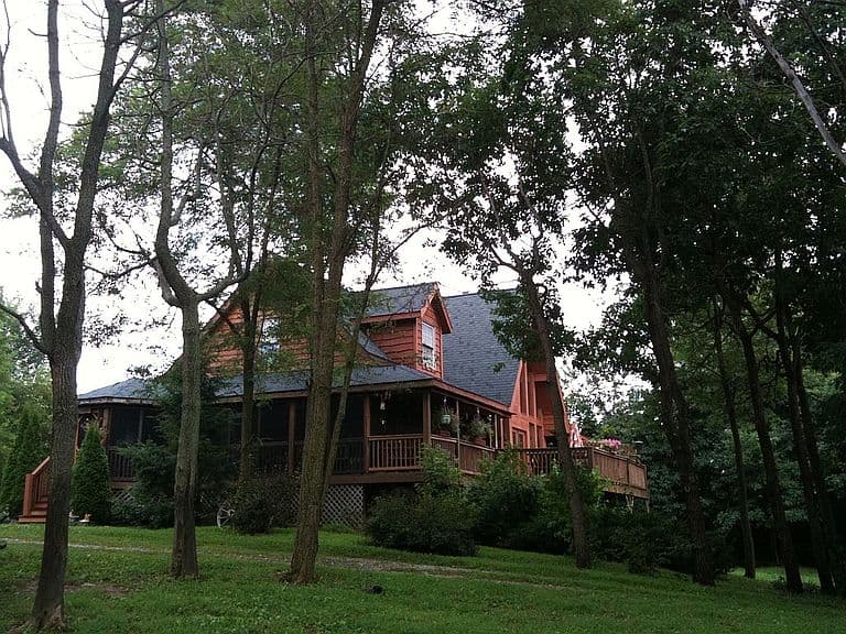Listing photo 3