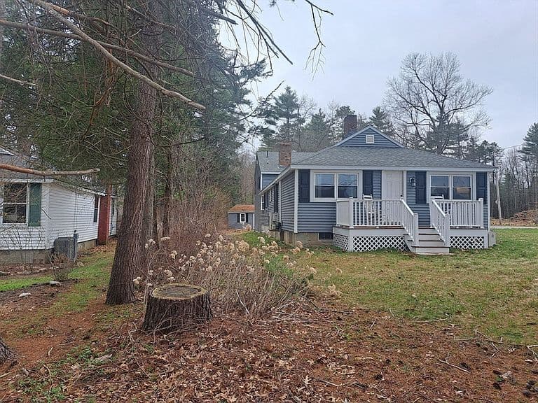 Listing photo 4