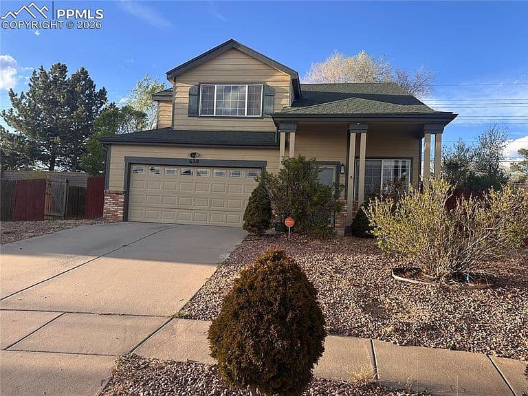 Listing photo 2