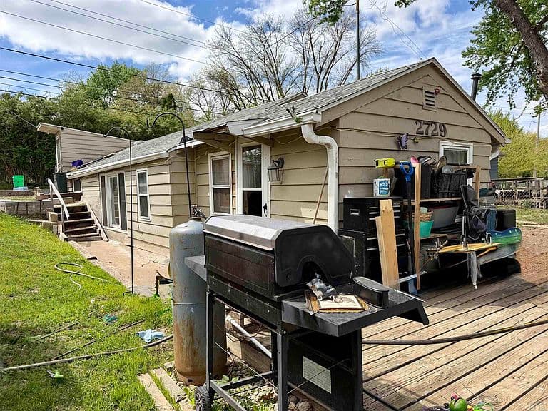 Listing photo 3