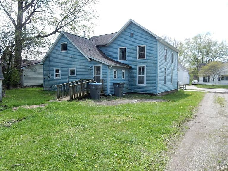 Listing photo 3