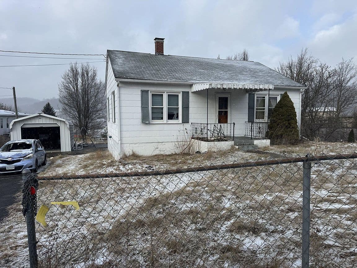 Primary listing photo