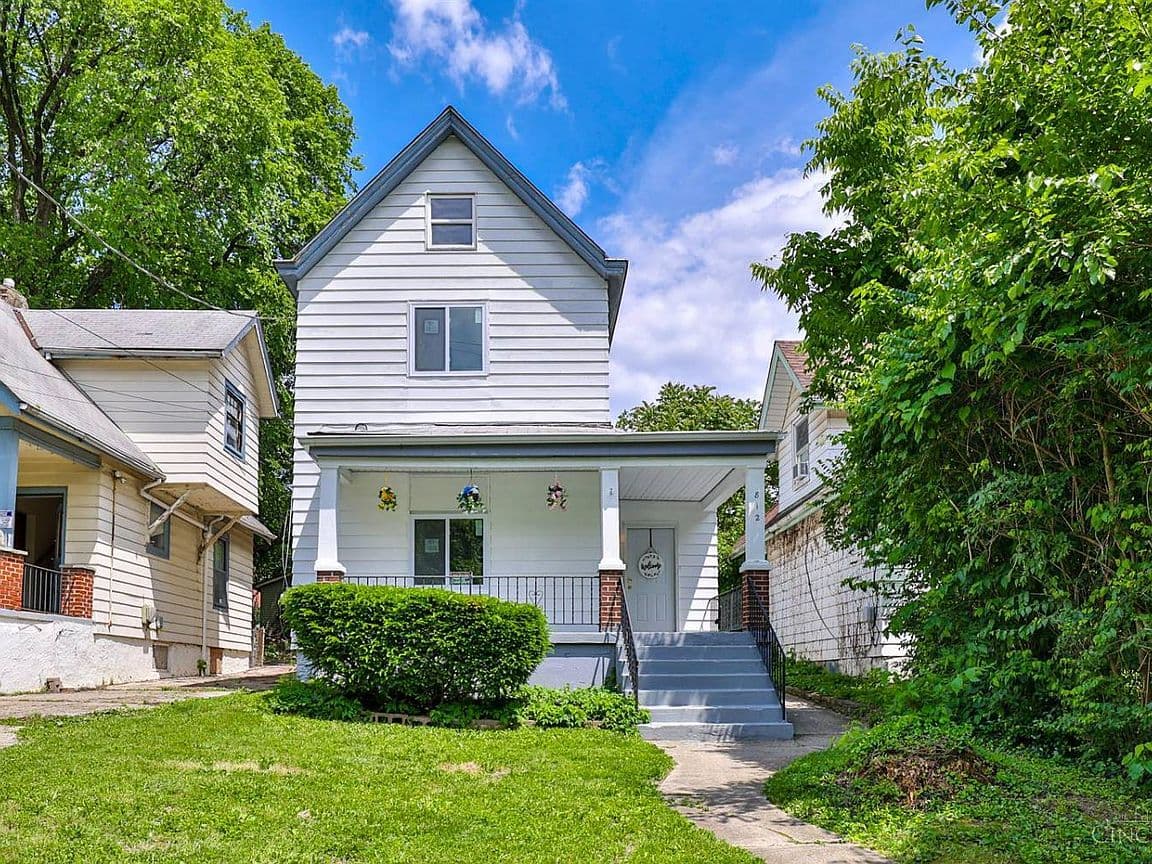 Primary listing photo