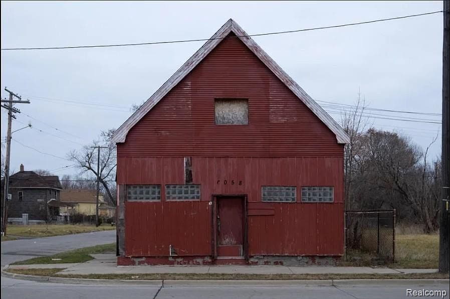 Primary listing photo