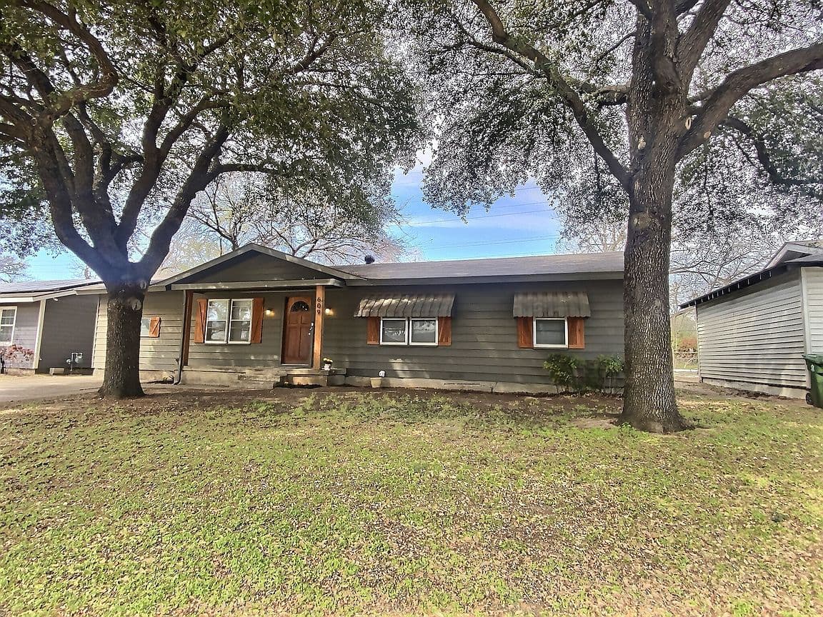 Primary listing photo