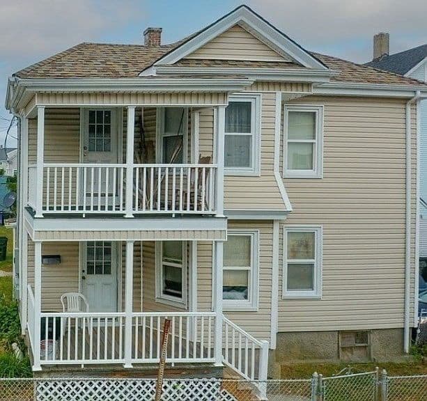 Listing photo