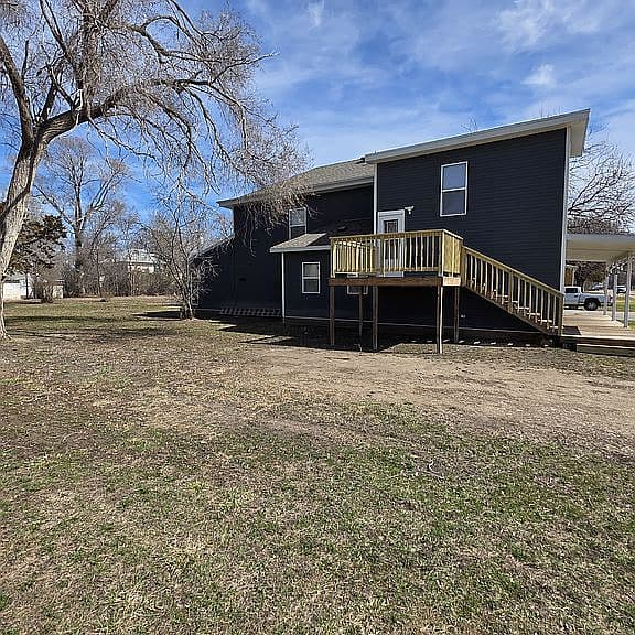Listing photo 2