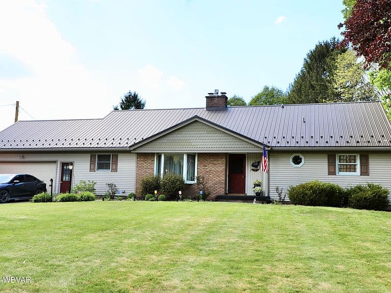 Listing photo