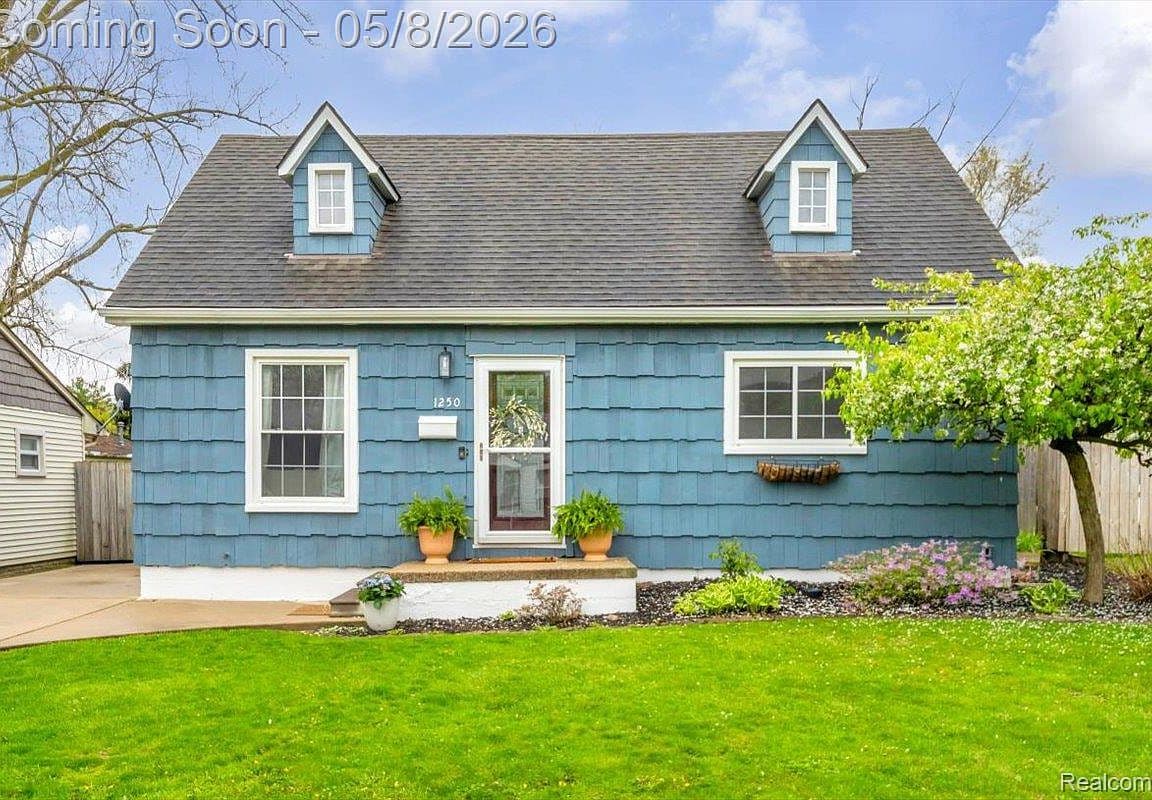 Primary listing photo