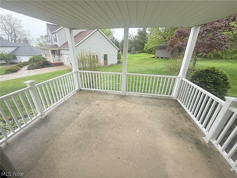 Listing photo 5