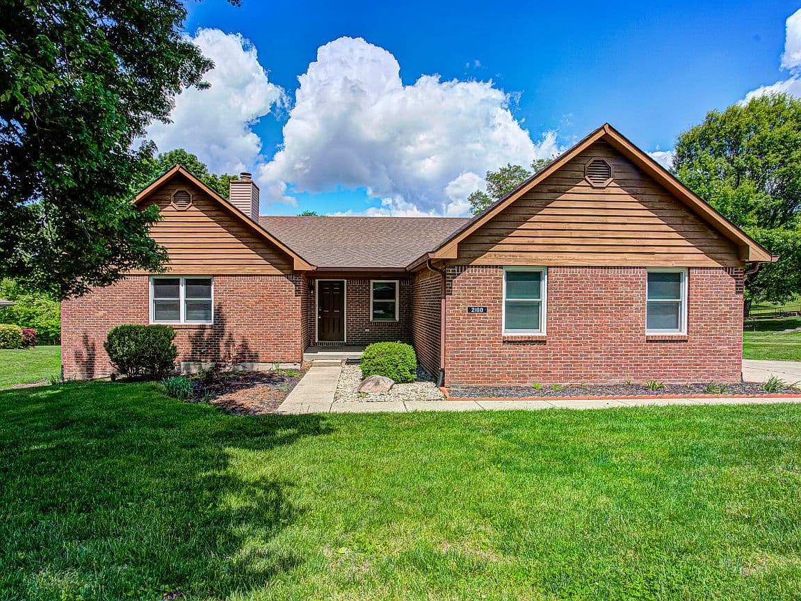Primary listing photo
