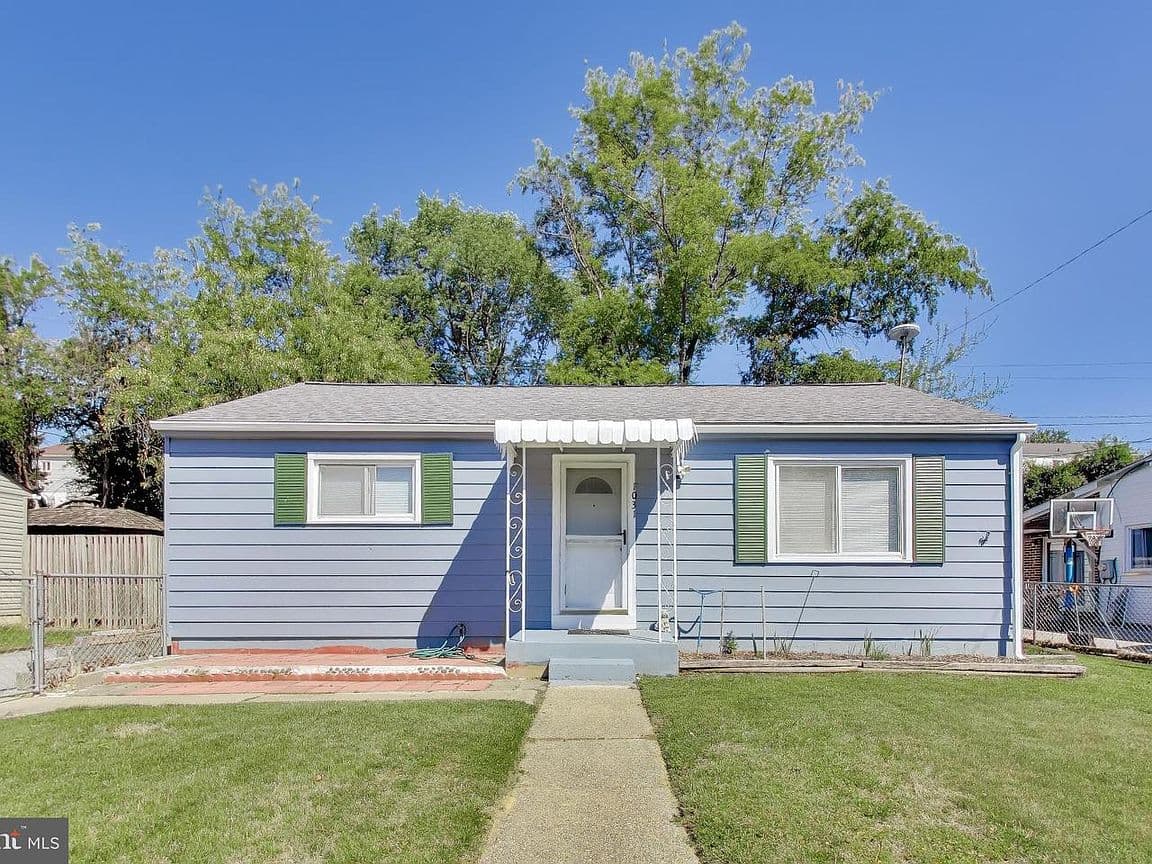 Primary listing photo