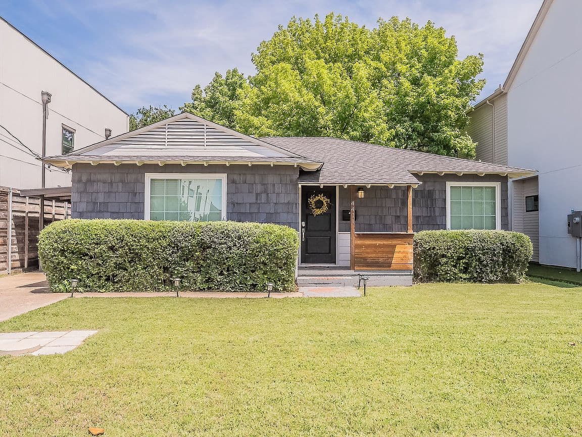 Primary listing photo
